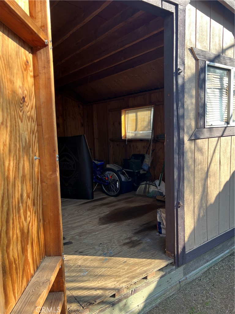 24931 Heil Drive Property Photo 48
