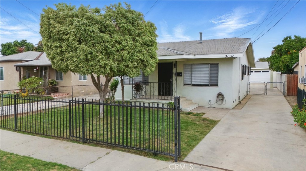 3637 Beck Avenue Property Photo 1