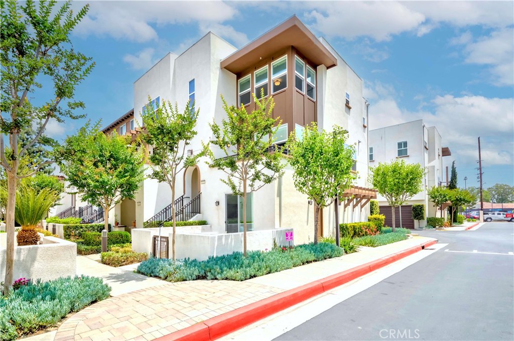 9213 Sunshine Place Property Photo 1