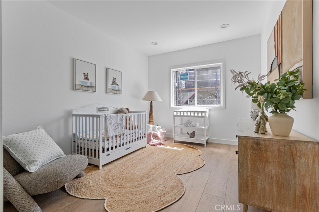 1018 W 223rd Street 2 Property Photo 24