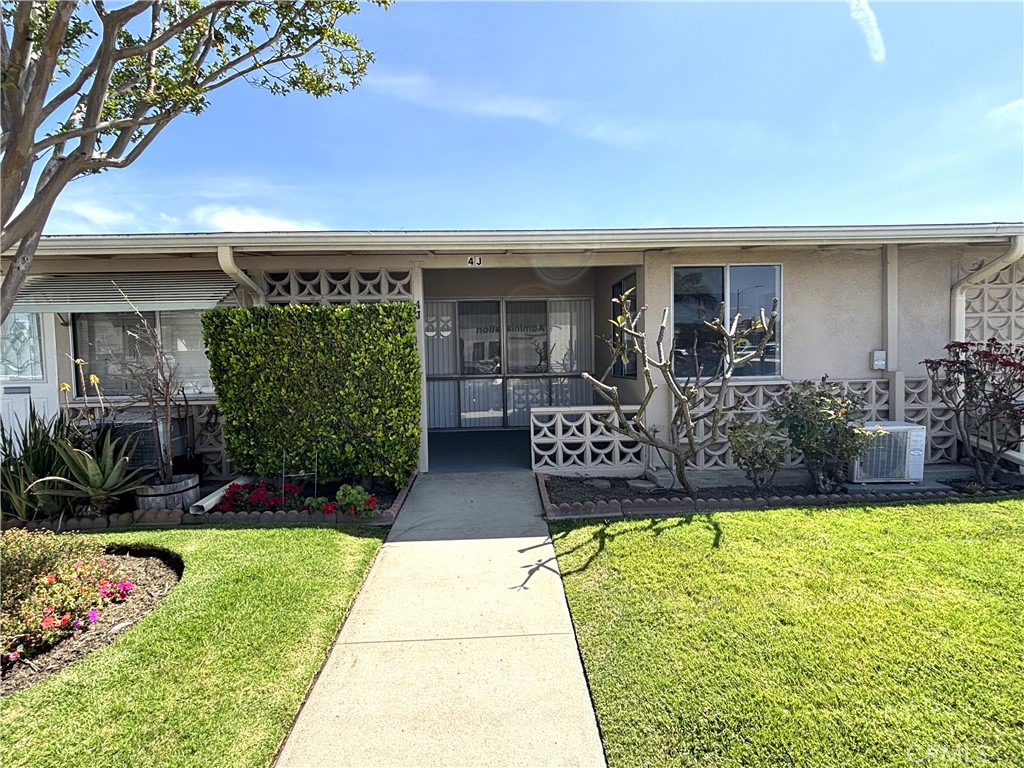 13540 Saint Andrews Drive M14-4j Property Photo 1