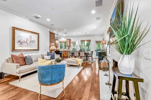 638 Sierra Madre Blvd D Property Photo 1
