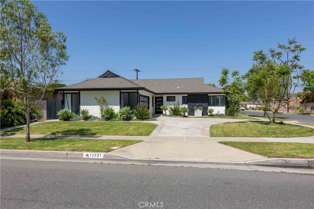 12021 Reagan Street Property Photo 8