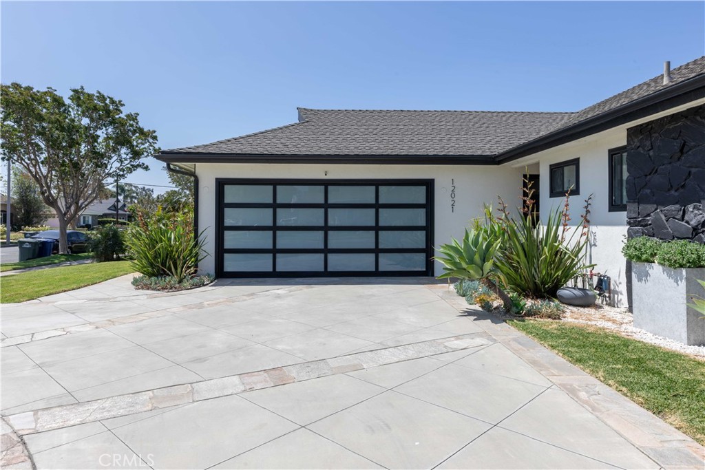 12021 Reagan Street Property Photo 11