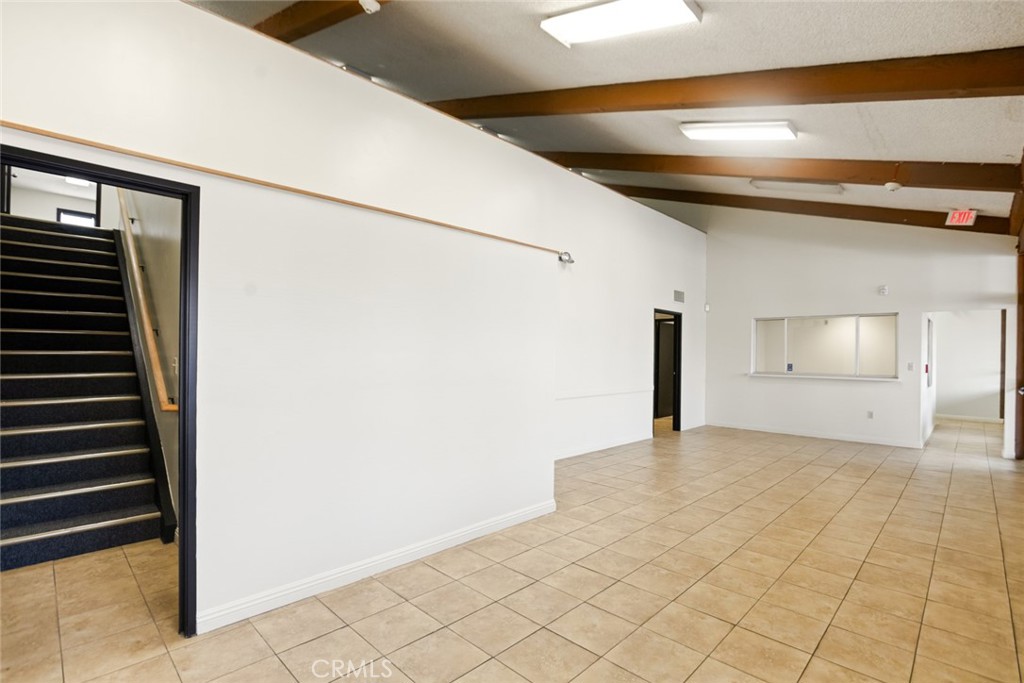 1111 Town And Country Road Property Photo 12