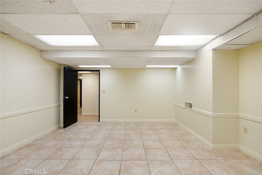1111 Town And Country Road Property Photo 19
