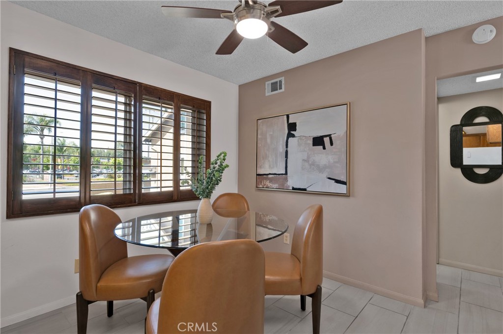 949 W Imperial Boulevard 14 C Property Photo 8