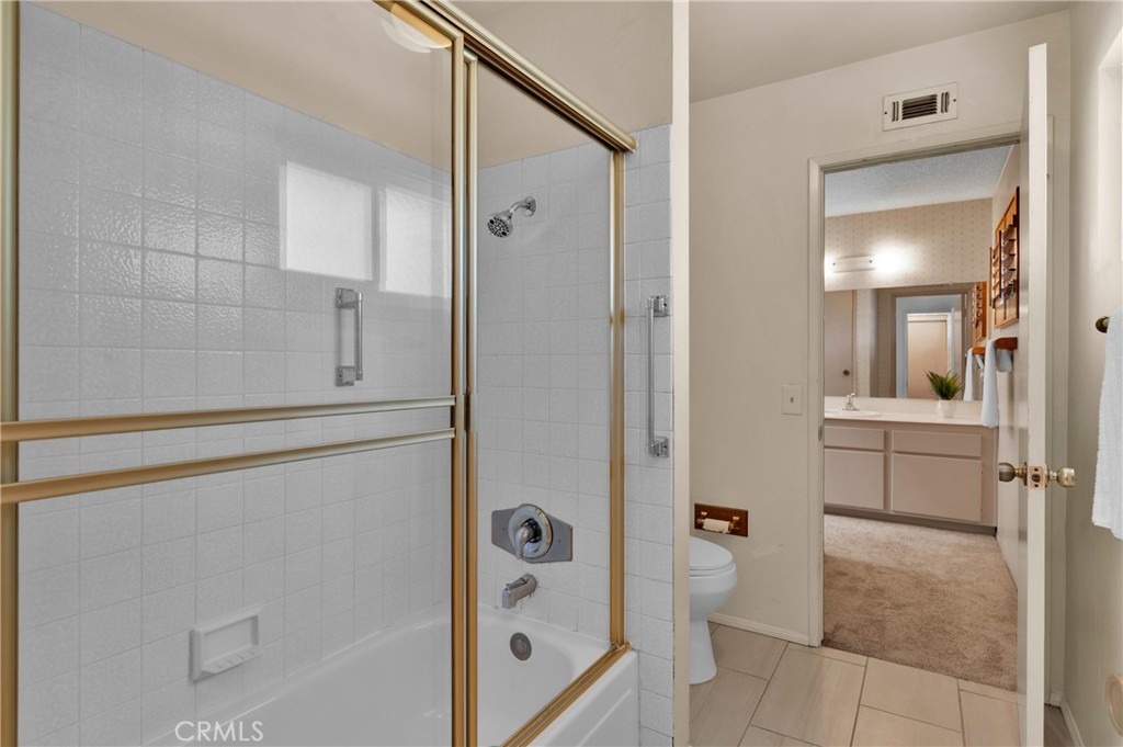 949 W Imperial Boulevard 14 C Property Photo 22