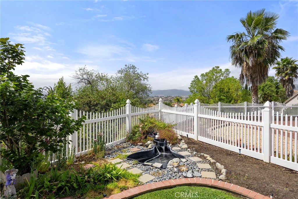39798 Fairview Court Property Photo 1