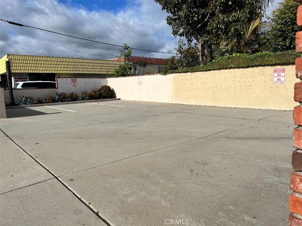 13352 Brookhurst Street Property Photo 4
