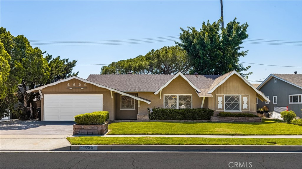 625 S Valley Street Property Photo 1