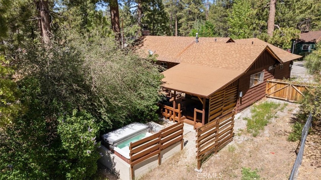 39989 Hillcrest Drive Property Photo 16