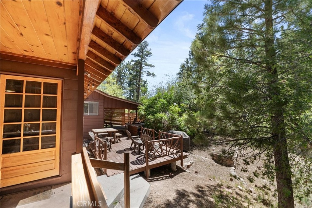 39989 Hillcrest Drive Property Photo 17