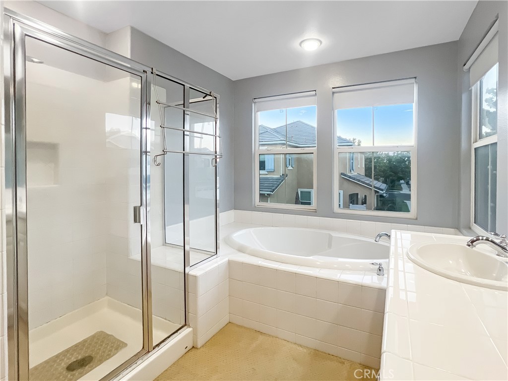 8062 Holland Park Street Property Photo 36