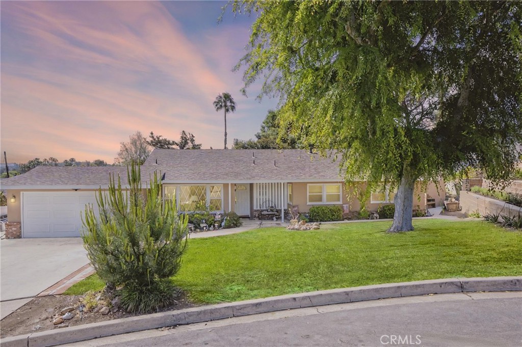 19302 Maynard Way Property Photo 1