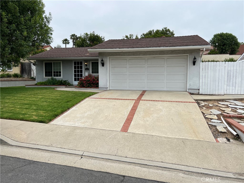 4670 Avenida Del Este Property Photo 1