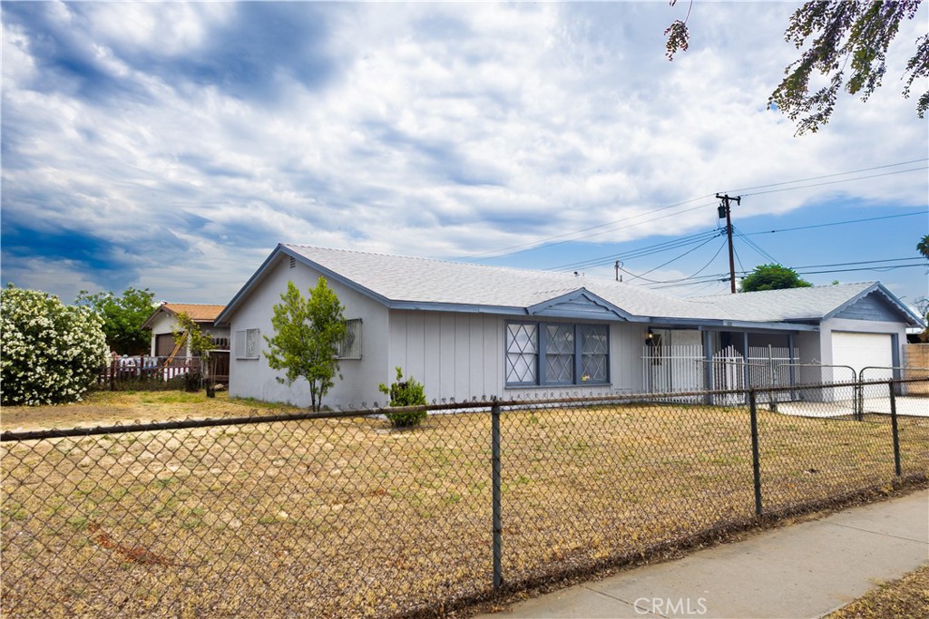 7815 Cunningham Street Property Photo 4