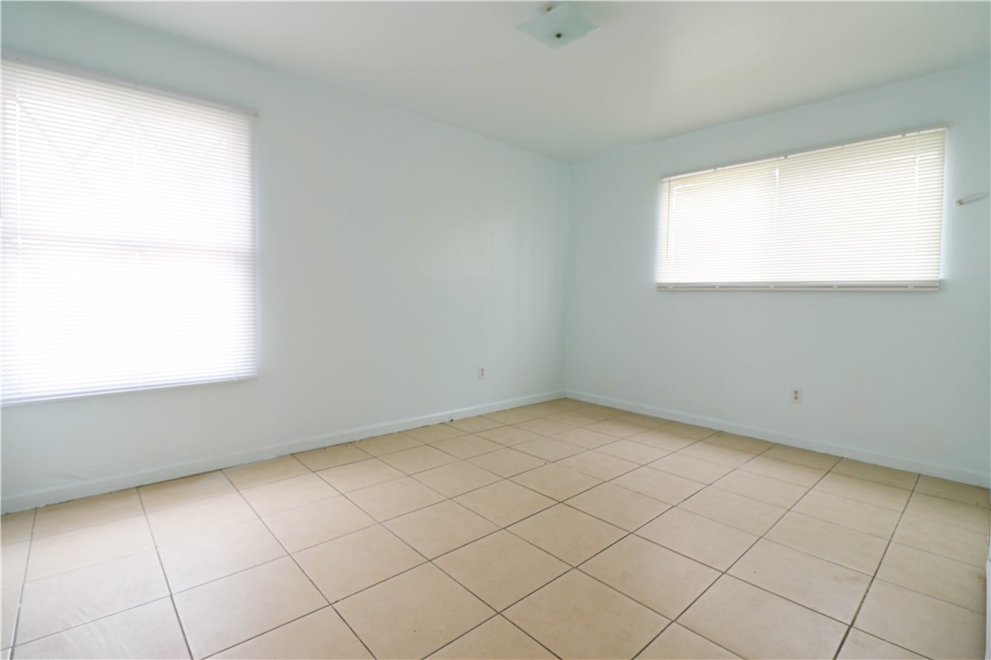 7815 Cunningham Street Property Photo 14