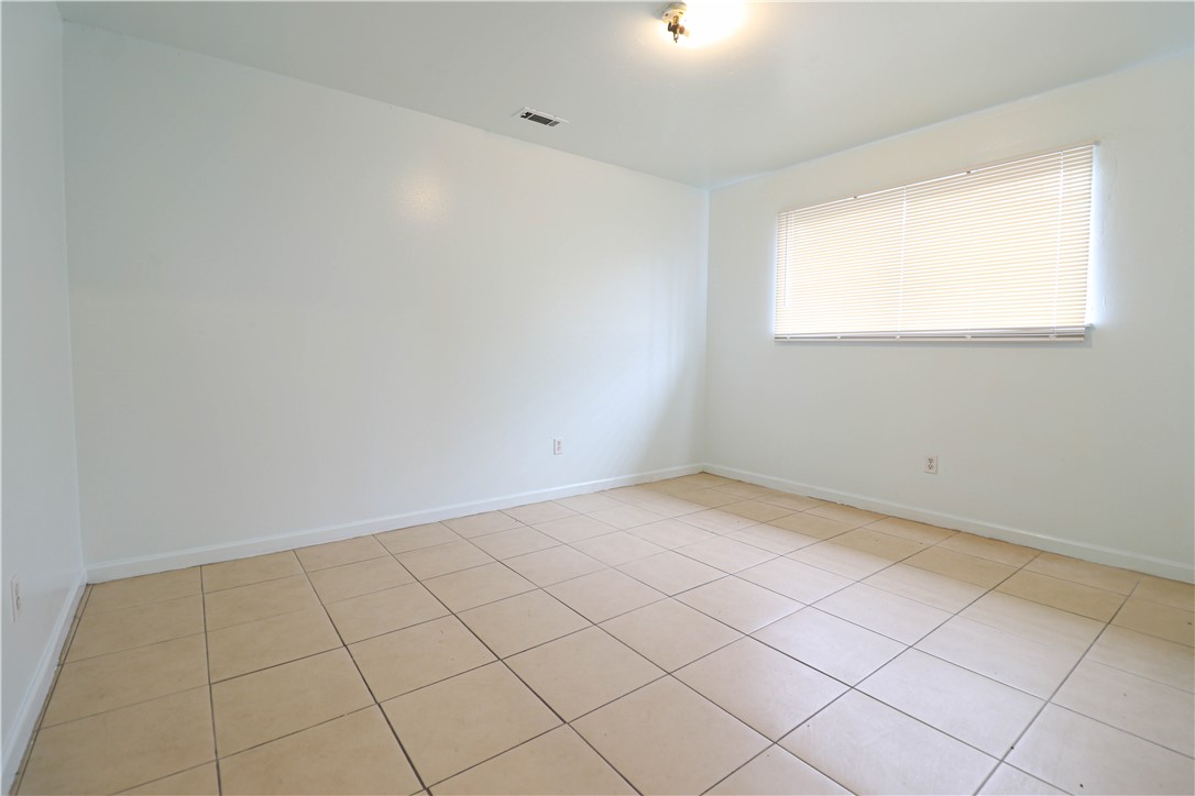 7815 Cunningham Street Property Photo 16