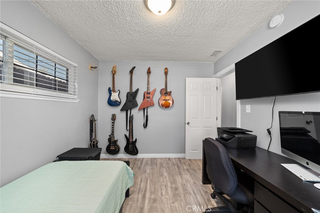 15326 Leffingwell Road Property Photo 14