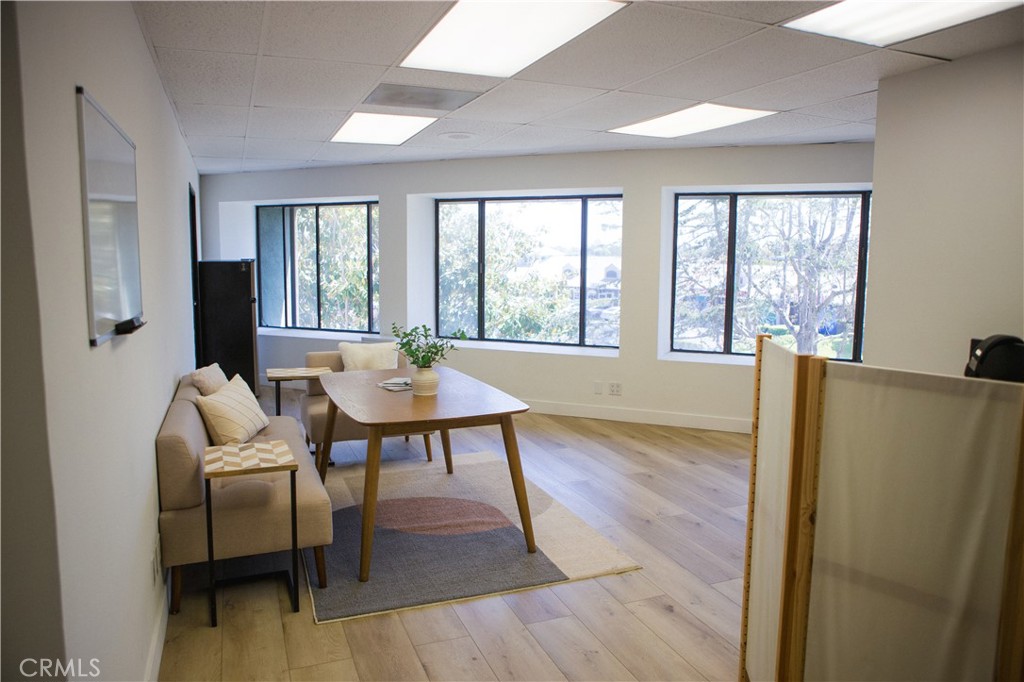 890 Baker St 201 Property Photo 2