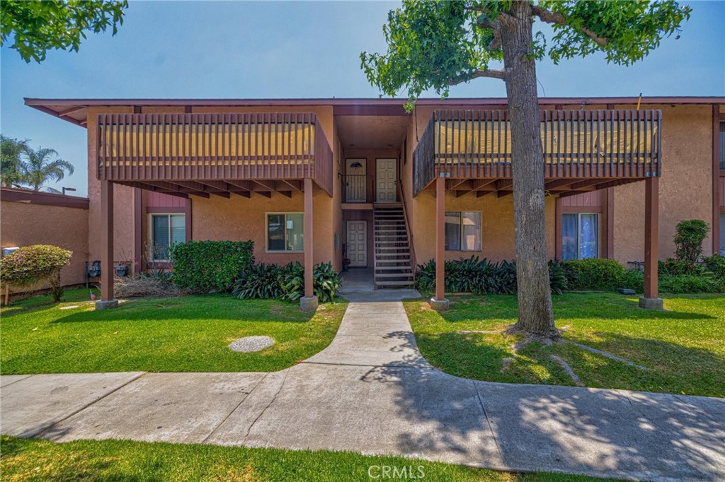 5905 Rosemead Boulevard 16 Property Photo 1