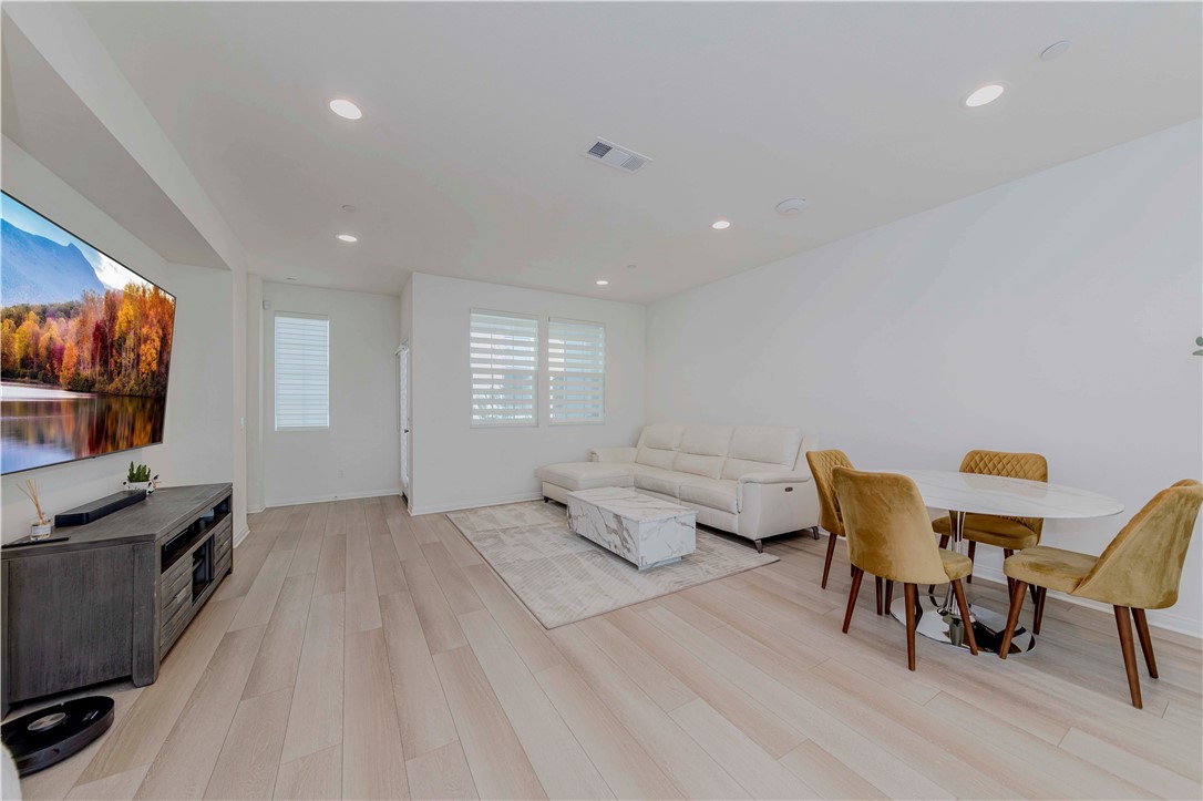 6983 Alderwood Avenue Property Photo 11