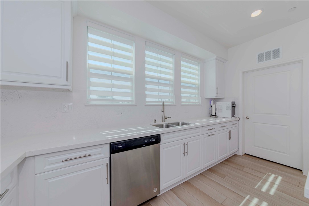 6983 Alderwood Avenue Property Photo 15