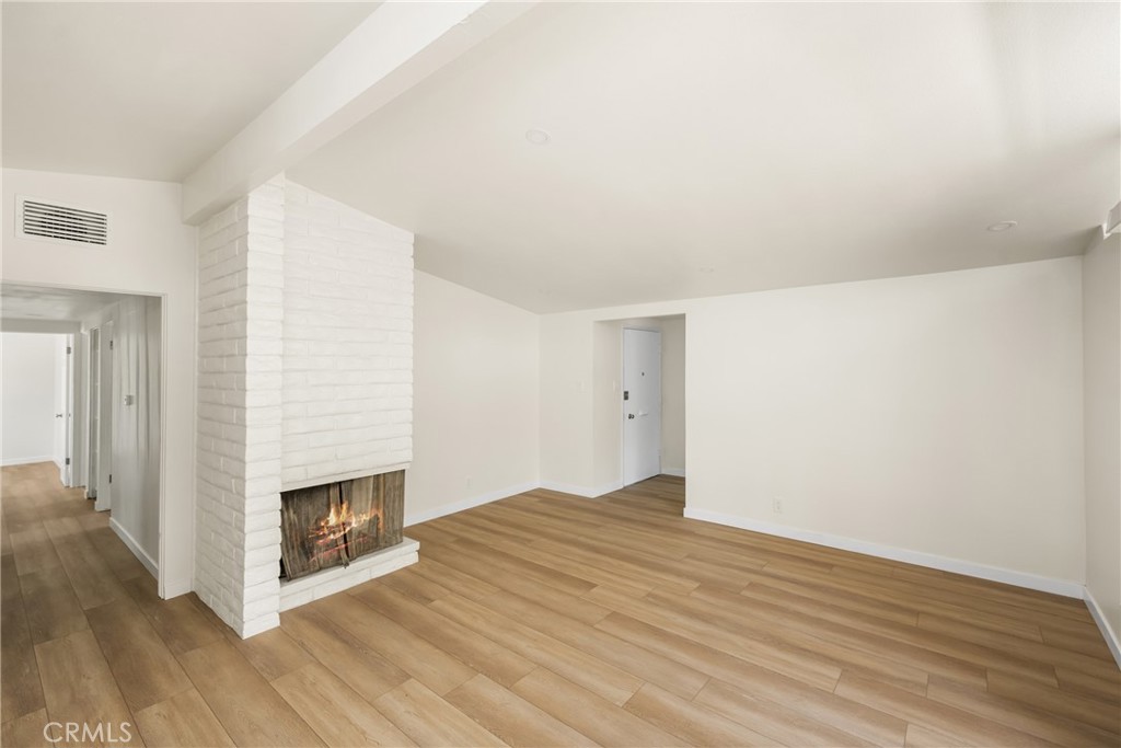 1419 W Dogwood Avenue Property Photo 9