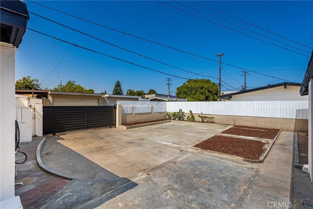 1419 W Dogwood Avenue Property Photo 18