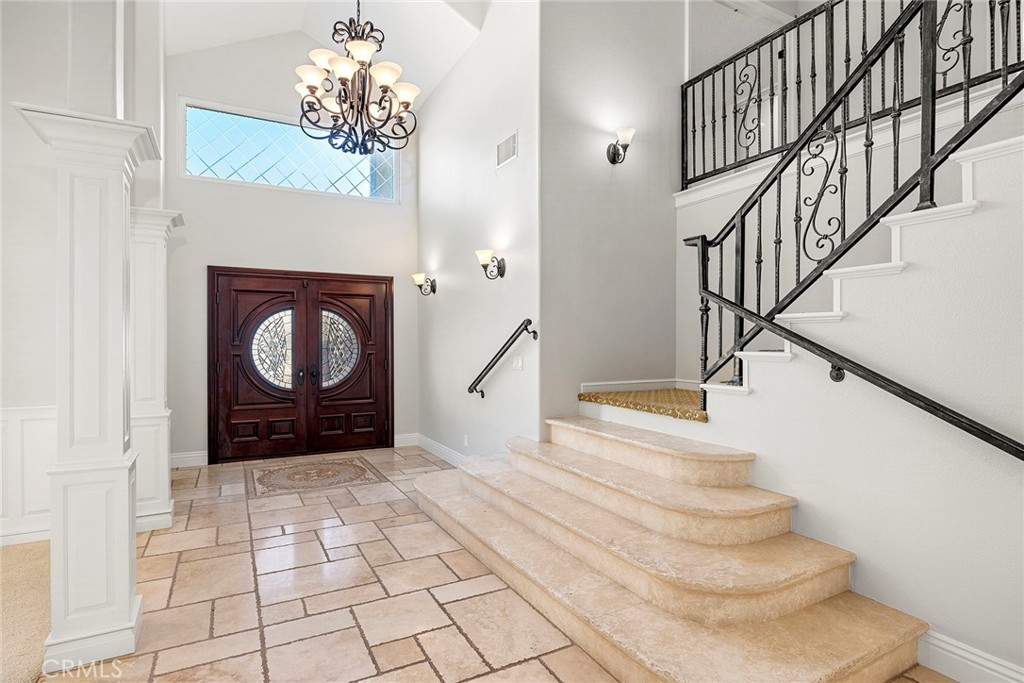 21105 Spring Oak Property Photo 2
