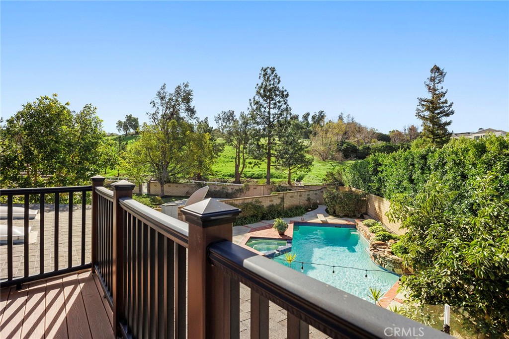 21105 Spring Oak Property Photo 14