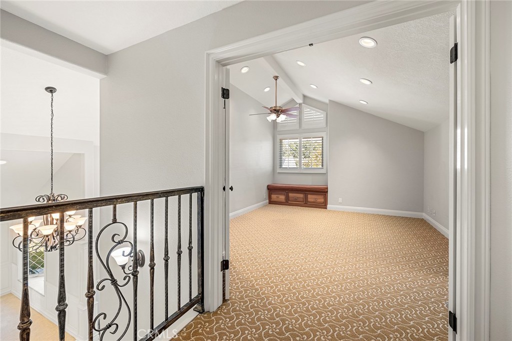 21105 Spring Oak Property Photo 18