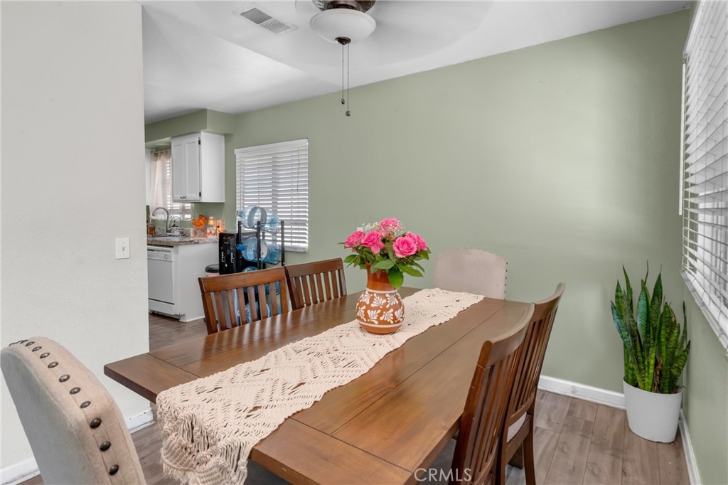 18280 Santa Fe Avenue Property Photo 8