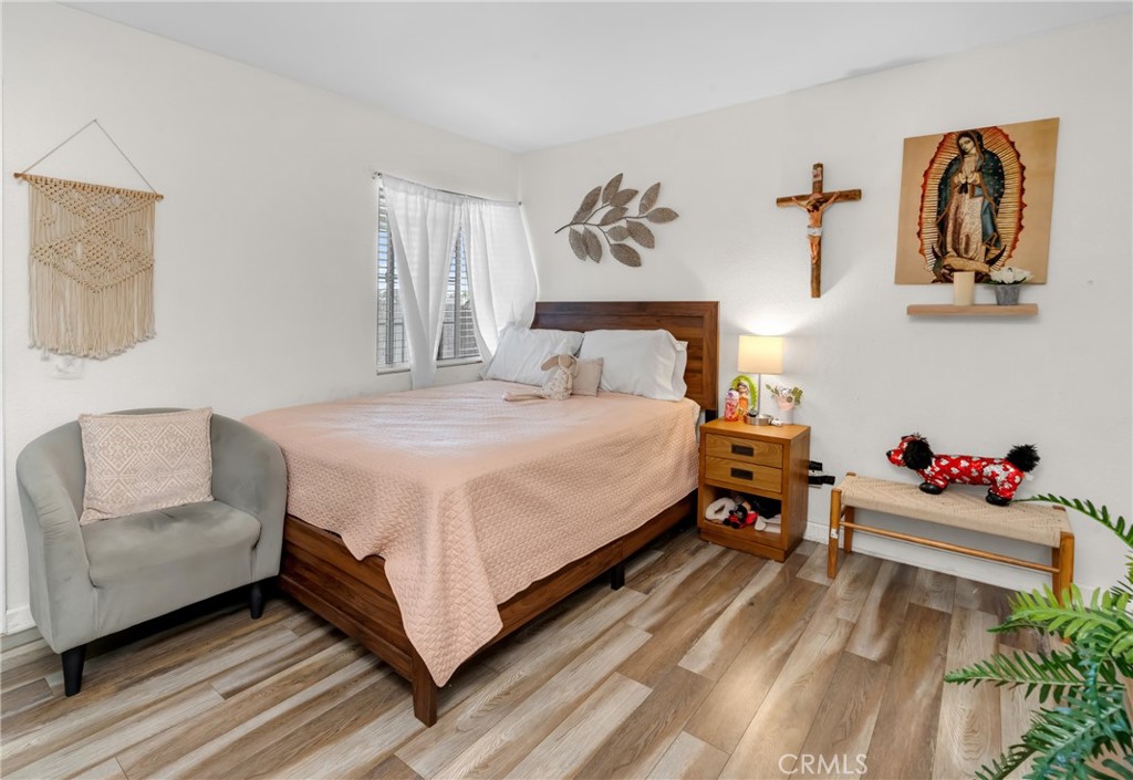 18280 Santa Fe Avenue Property Photo 22