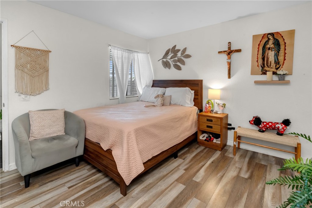 18280 Santa Fe Avenue Property Photo 23