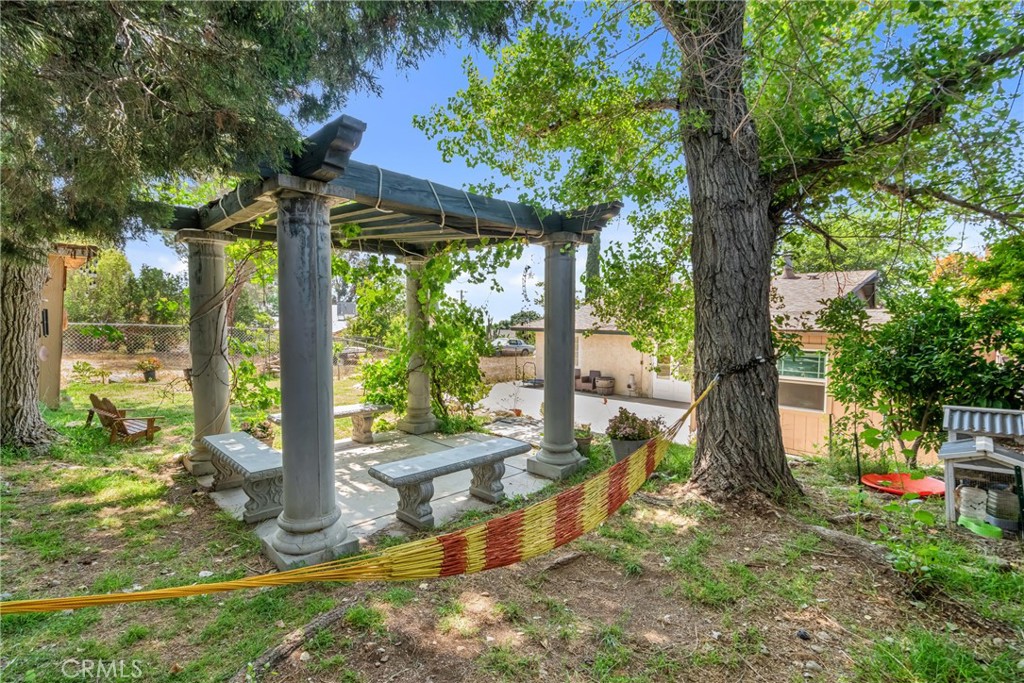 18280 Santa Fe Avenue Property Photo 32