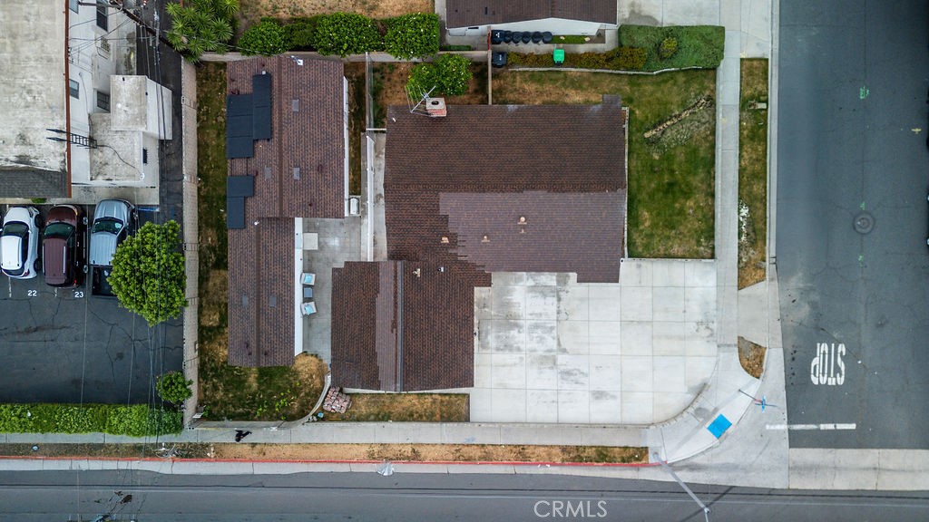 8151 Orangewood Ave Property Photo 4