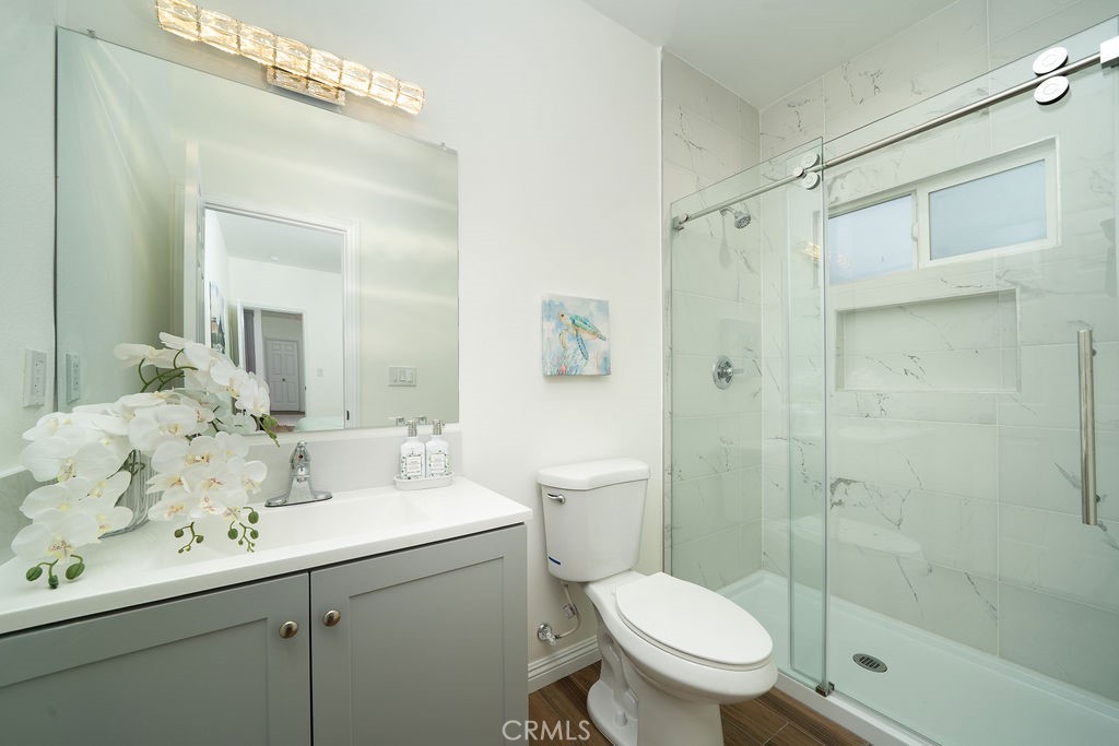 8151 Orangewood Ave Property Photo 39
