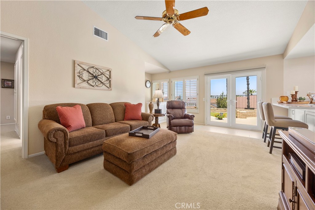 1084 S Burlwood Drive Property Photo 16