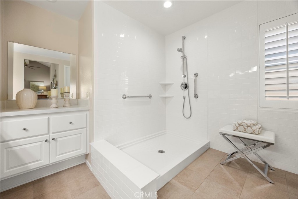1084 S Burlwood Drive Property Photo 25