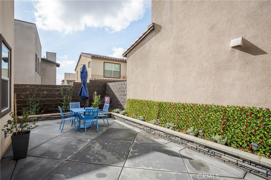 15820 Caterpillar Drive Property Photo 9