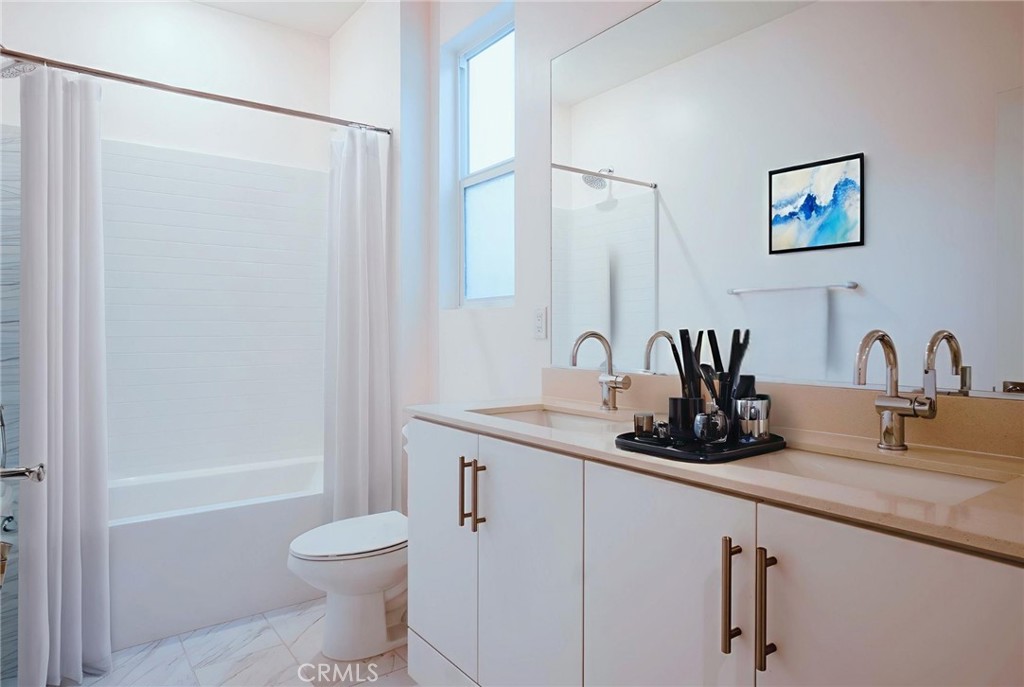 15820 Caterpillar Drive Property Photo 27