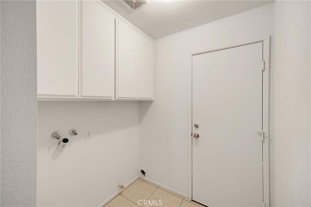 861 S Arrowhead Avenue Property Photo 25