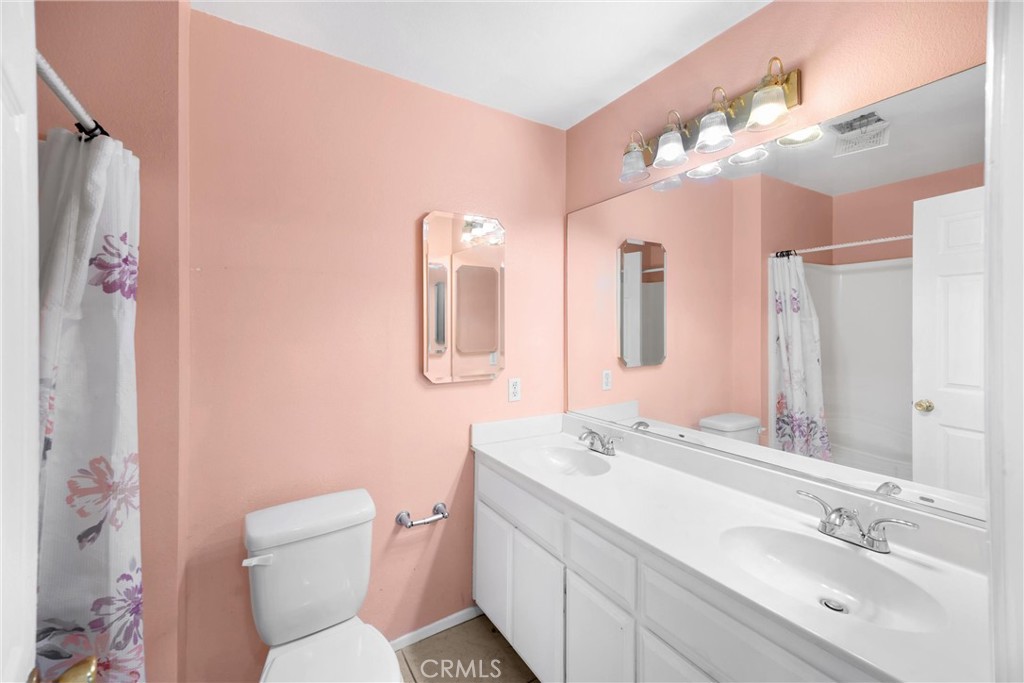 861 S Arrowhead Avenue Property Photo 31