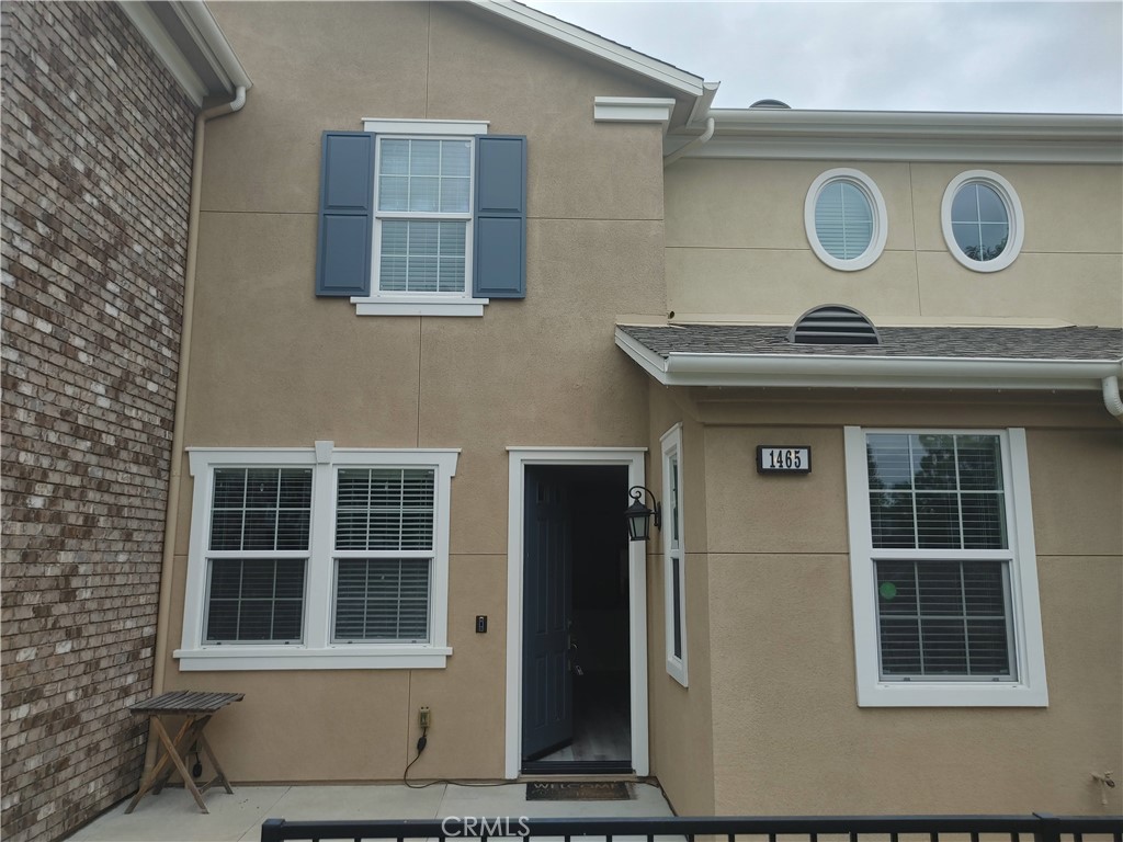 1465 Montgomery Street Property Photo 1