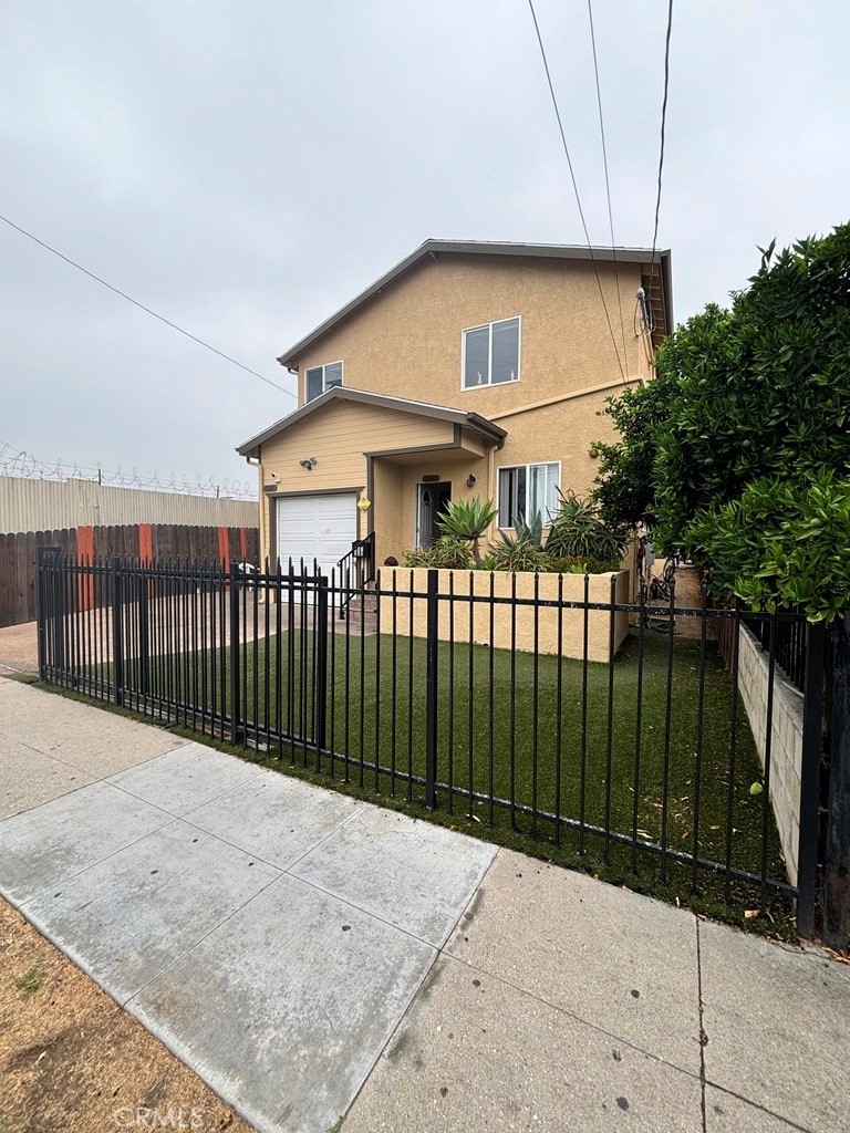 1361 E 33rd Street Property Photo 1