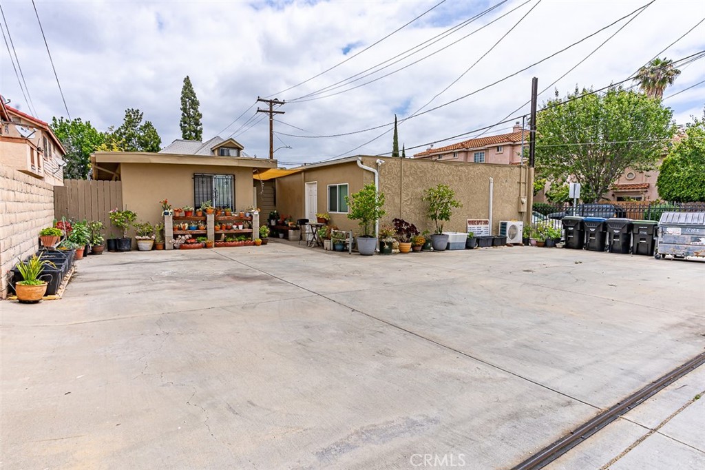 13809 Funston Avenue Property Photo 10