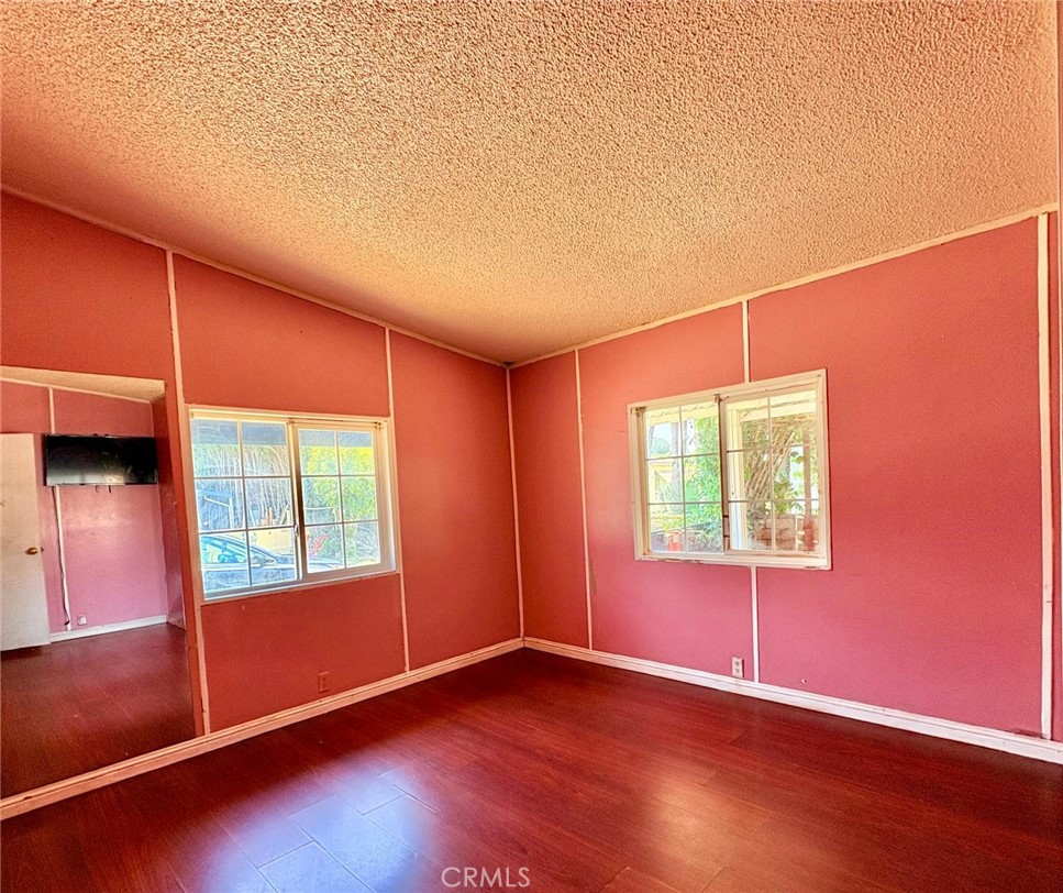 5800 Hamner Avenue 287 Property Photo 8
