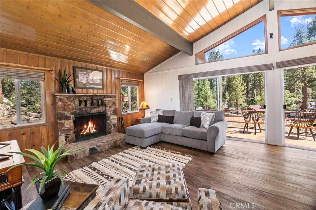 39335 Lark Road Property Photo 1